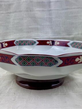 Japanese Imari Bowl  Octagon Footed Arita Ware Brick Red Cobalt Blue Chinoiserie